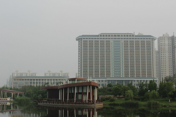 江南現代工業研究園科技大廈
